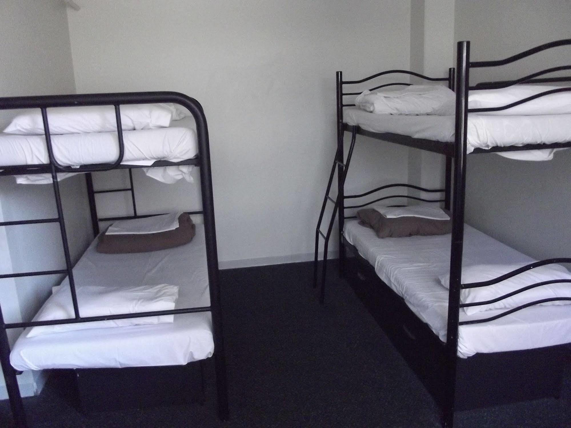 Fat Camel Backpackers - Auckland Hostel Екстериор снимка